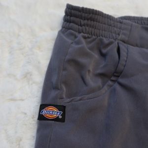 ❤️‍🔥 Vintage Dickie’s grey pants 🔥